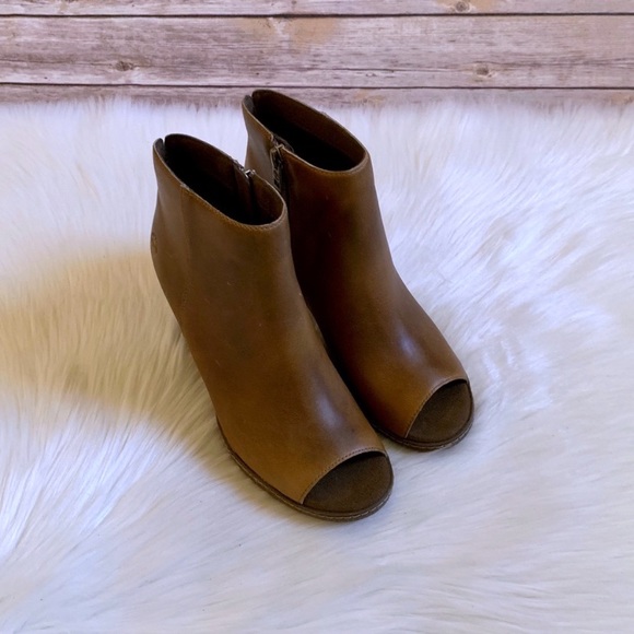 Timberland Beige Tillston Peep Toe Ankle Boots - Picture 4 of 8